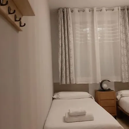 Apartment Nuevo-luminoso Y Moderno. Parking Gratis!!