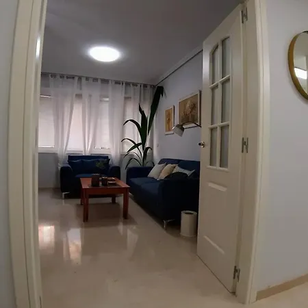 Apartment Nuevo-luminoso Y Moderno. Parking Gratis!! *